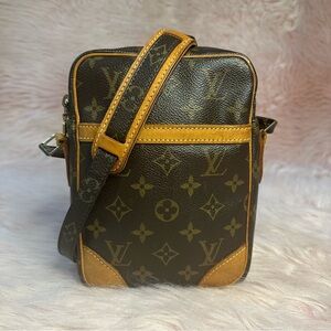 🟥 SOLD! Louis Vuitton Danube PM Monogram Crossbody Bag